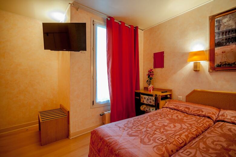 Hotel H�tel L�onard De Vinci
