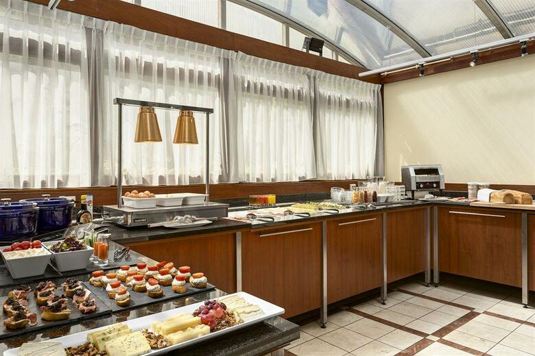 Hotel NH Amsterdam Schiller