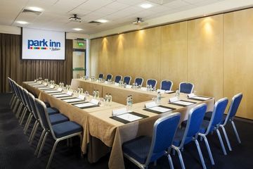 Hotel Radisson Blu Cork Airport