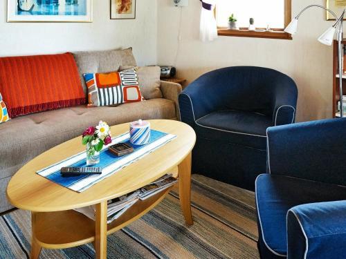 Two-bedroom Holiday Home In Falkenberg 2