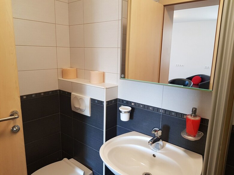 Vila Ema Apartments And Rooms