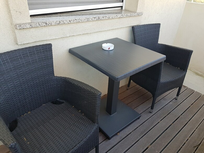 Vila Ema Apartments And Rooms