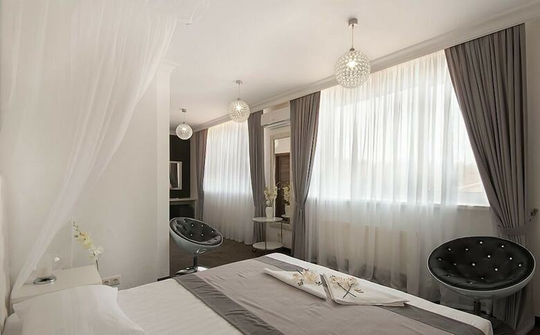 Hotel Art 11