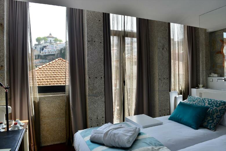 Hostal Charm Guesthouse Douro