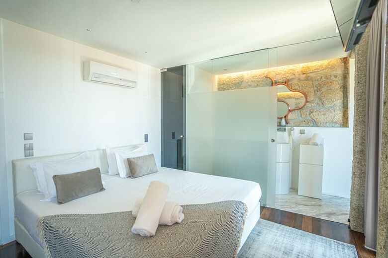 Hostal Charm Guesthouse Douro