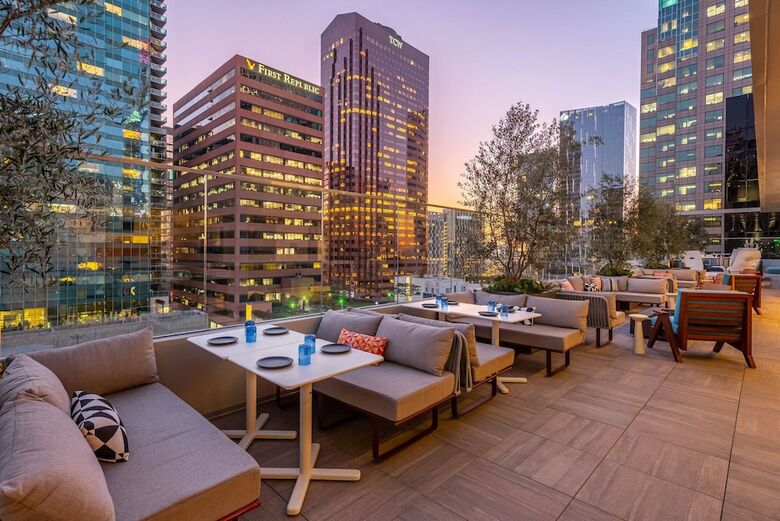 Hotel The Wayfarer Downtown La, Tapestry Collection By Hilton