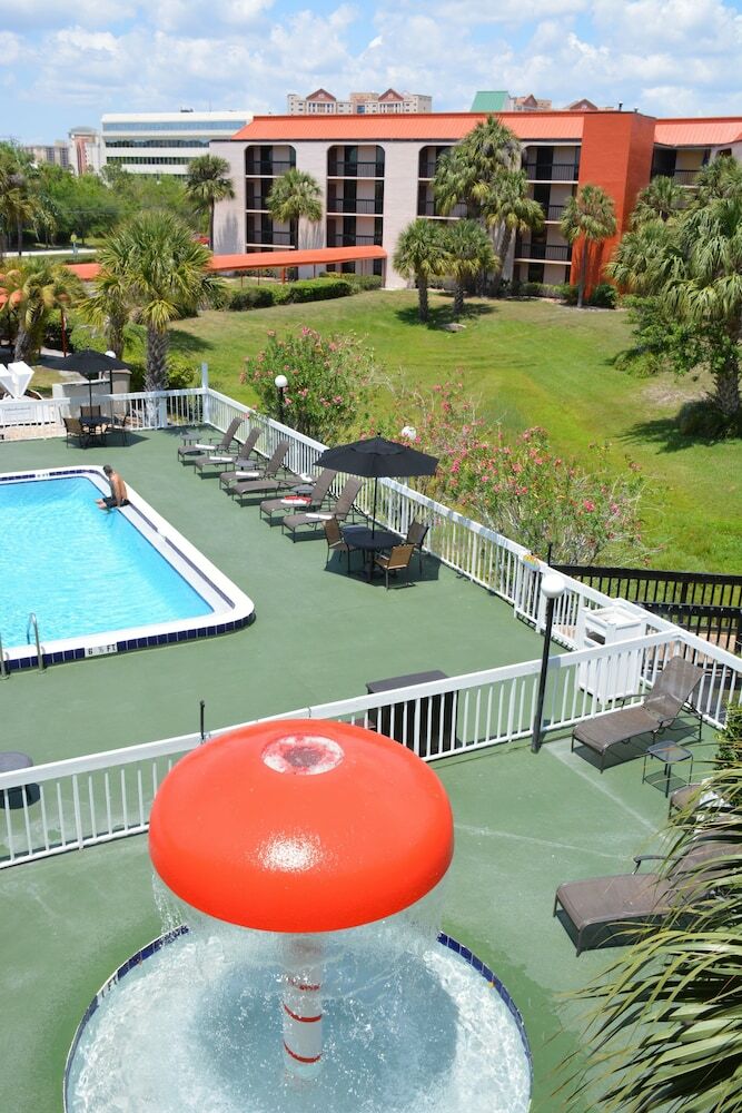Grand Hotel Orlando At Universal Blvd