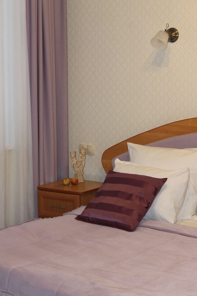 Zhuravli Park Hotel