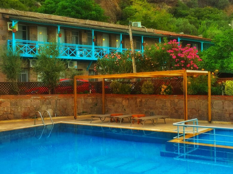 Albergue Aristo Pension