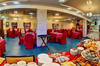 Yuzhniy Hotel