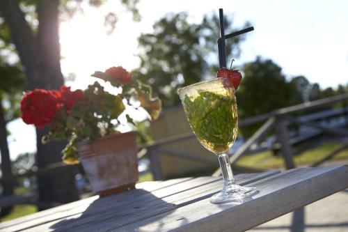 Hostal Pensionat Kajutan I Sj�torp