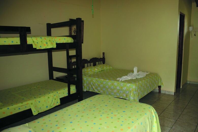 Loma Real Hotel & Hotsprings