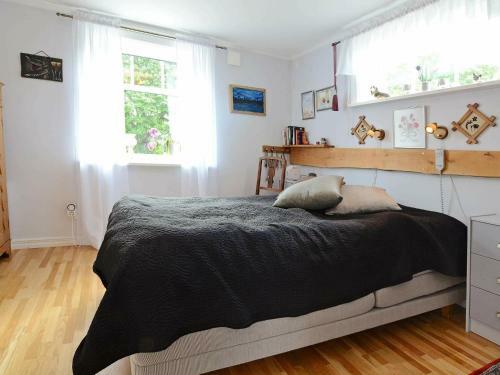 One-bedroom Holiday Home In Ullared