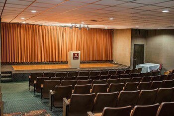Clarion Hotel & Conference Center