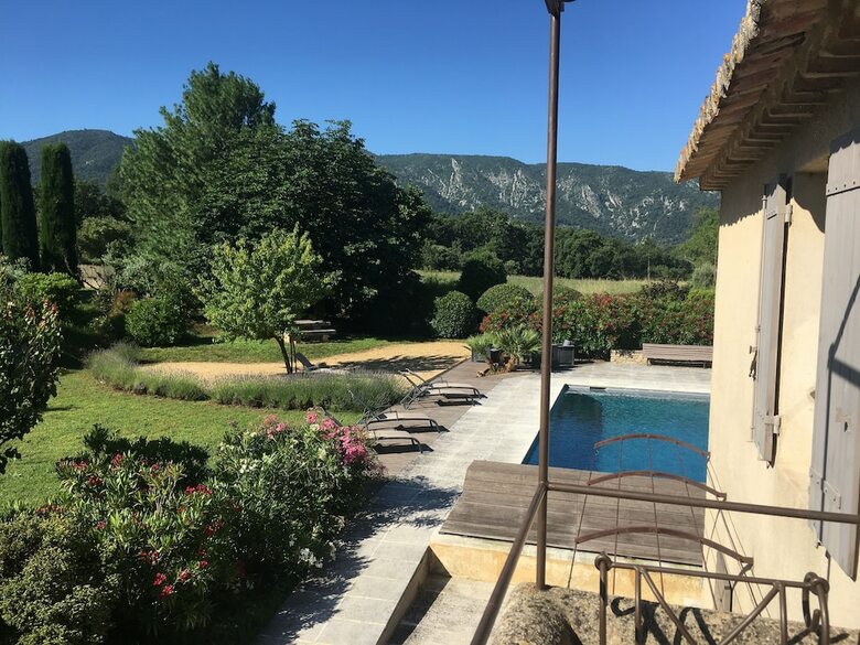 Bed & Breakfast Nulle Part Ailleurs