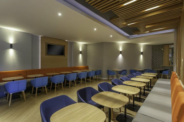 Hotel Express By Holiday Inn Dublin Airport