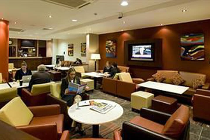 Hotel Express By Holiday Inn Dublin Airport