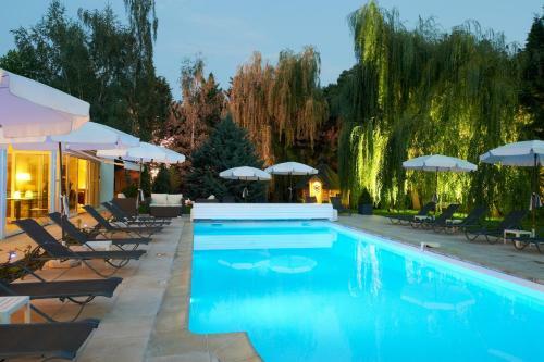 Hotel Les Jardins D'adalric