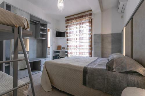 Hotel Deborah