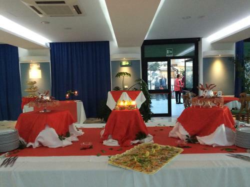 Hotel Bellevue Del Golfo