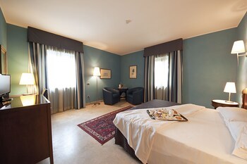 Grand Hotel Tenuta Lupo'