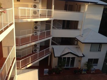 Hotel Golden Sands Beachfront Resort
