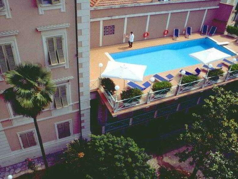 Grand Hotel Nizza Et Suisse