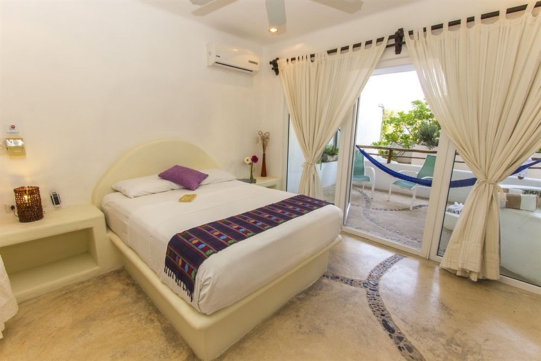Residencia The Blue Pearl Suites
