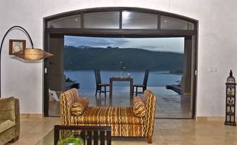 Lodge On The Lake & Wellness Spa