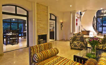 Lodge On The Lake & Wellness Spa