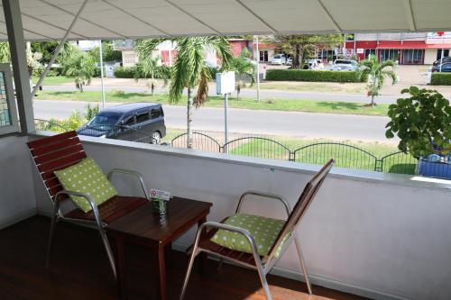 Hostal Guesthouse Amice