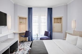 Intercityhotel Hamburg-altona