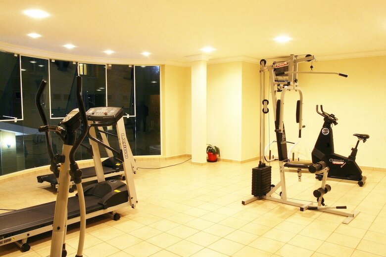 Barbur Plaza Hotel