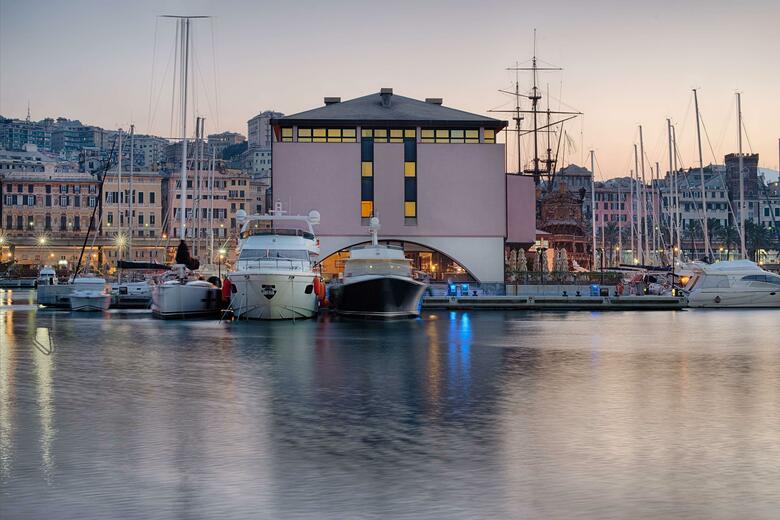 Hotel NH Marina