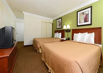 Motel Rodeway Inn & Suites Canyon Lake