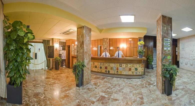 Hotel Tropical