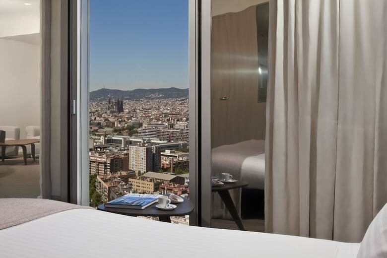 Hotel Meli� Barcelona Sky