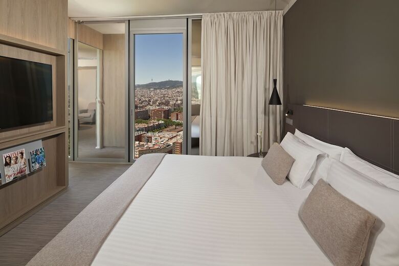 Hotel Meli� Barcelona Sky