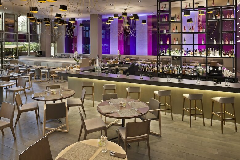 Hotel Meli� Barcelona Sky