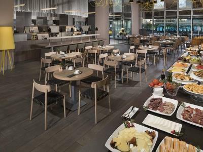 Hotel Meli� Barcelona Sky