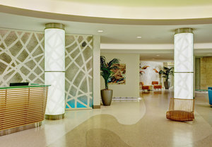 Hotel Pier South Resort, Autograph Collection