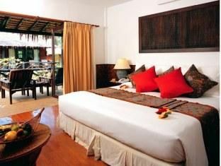 Hotel Island Village