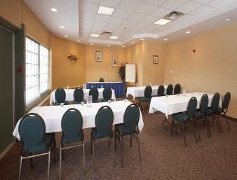 Hotel Travelodge Winnipeg East