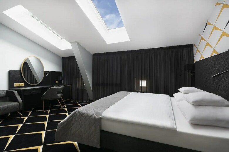 Ibb Grand Hotel Lublinianka