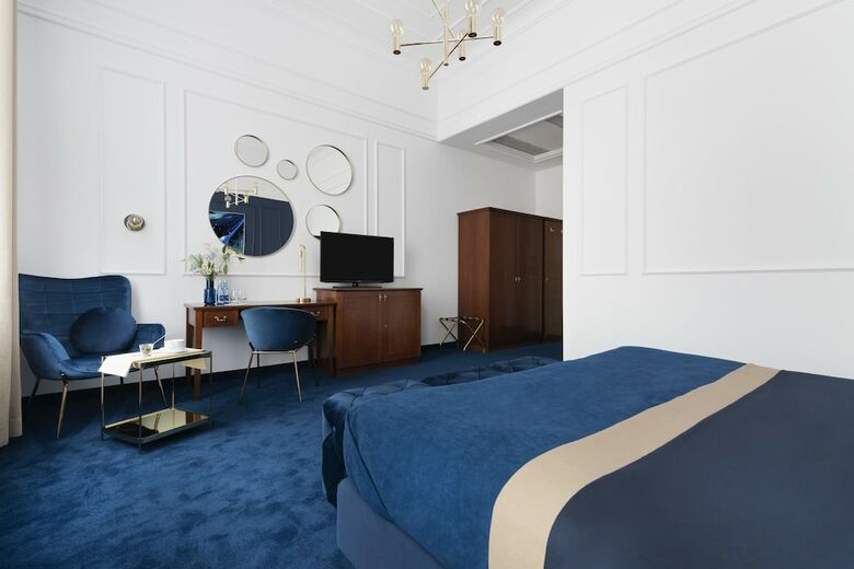 Ibb Grand Hotel Lublinianka