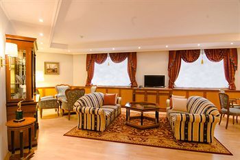 Hotel Atrium Palace