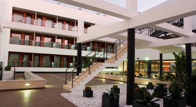 Conilsol Hotel Y Apartamentos