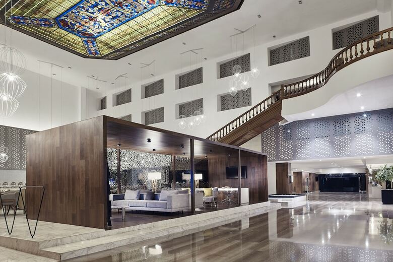Sheraton Ambassador Monterrey Hotel