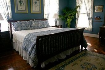 Bed & Breakfast The Kenwood Inn