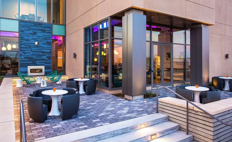 Hotel Aloft Boston Seaport